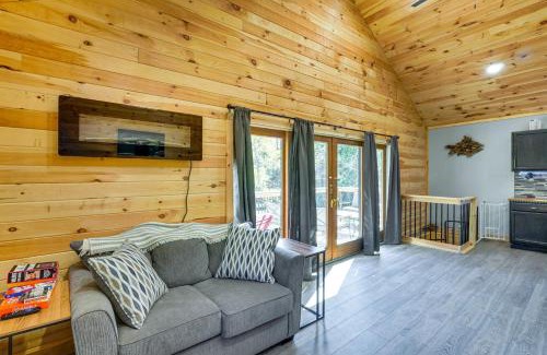 Gravois Mills House | Waterfront Home in Gravois Mills with Deck and Beach