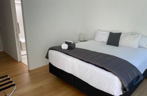 Nelson House | WATERFRONT Home