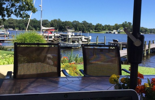 Severna Park House | Waterfront home on the Magothy River. Perfect for family vacation.