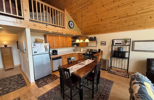 Grand Marais Cottage | WATERFRONT HOME RIGHT ON THE BEACH