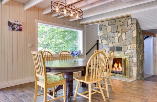 Lake Lure House | Waterfront Home with Dock Access on Lake Lure!