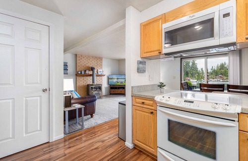Shelton House | Waterfront home with Private Dock, Lake Toys, EV Charger at Lost Lake