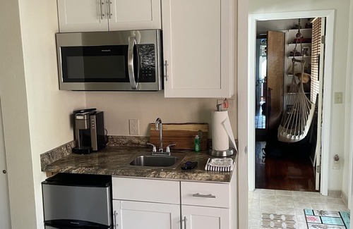 Clearwater Apartment | WATERFRONT HOME WITH PRIVATE GUEST ROOM WITH PRIVATE ENTRANCE AVAILABLE