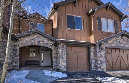 Silverthorne House | Waterfront Home with Scenic Views in Silverthorne