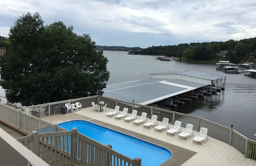 Osage Beach Condo | Waterfront Indian Pointe Condo, Views, Pools, Tennis and more. 17mm