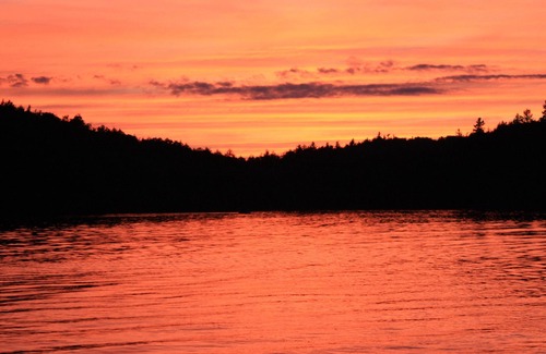 Saranac Lake Apartment | Waterfront Inn/Suite with Balcony/water views