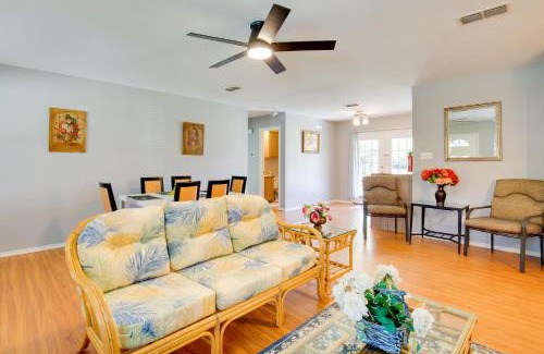 Emory House | Waterfront Lake Fork Getaway with Dock Access