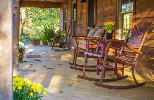 Golden House | Waterfront Lake House on Table Rock Lake (Kings River Arm)