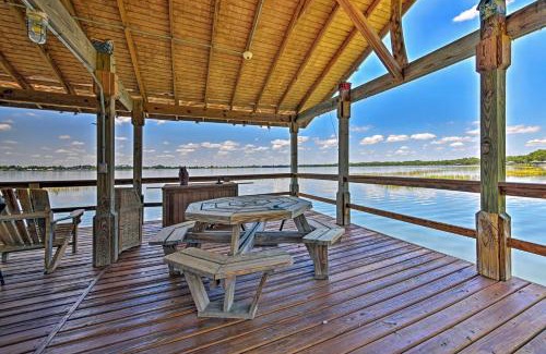 Highland House | Waterfront Lake Placid Home with Private Dock!