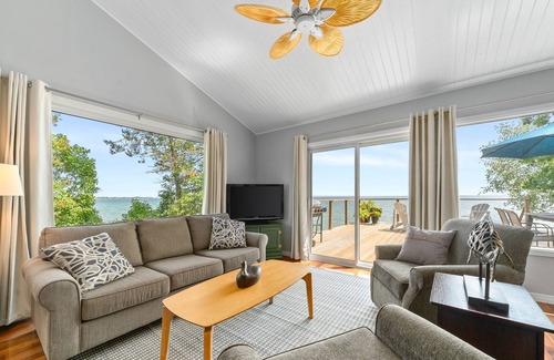 Consecon House | Waterfront Long-term Rental in Prince Edward County (Pet-Friendly)