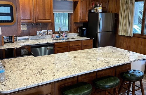 Crosslake House | Waterfront Lower Whitefish Getaway