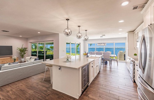 Fort Myers House | Waterfront Luxury Retreat with Stunning River Views + Epic Sunsets!