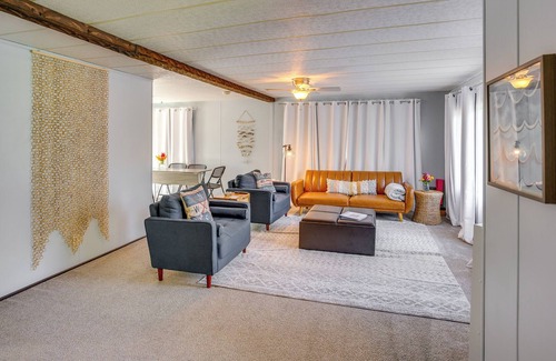 Maple Lake House | Waterfront Maple Lake Home w/ Dock & Kayaks!