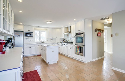 Upper Fairmount House | Waterfront Marion Station Retreat w/Private Dock!