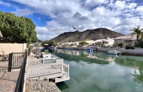 Arrowhead Lakes House | Waterfront Modern Retreat W/Mountain Views, Hot Tub, Gigablast Internet, NetFlix & More!