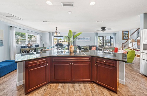 Cocoa Isles House | Waterfront Oasis:-1 blk to beach-Kayaks-Game room, Waterfront Oasis: 1 blk to beach-kayaks-game room