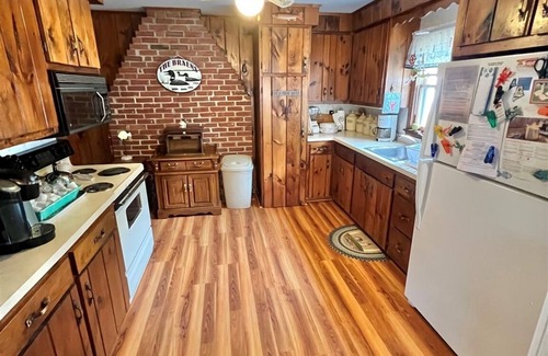Standish House | Waterfront on Sebago Lake
