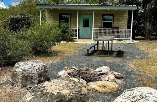 Uvalde County Cabin | Waterfront on the Frio River, Cozy Cabin, Prime Stargazing
