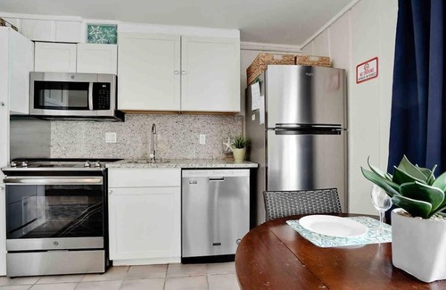 Englewood Villa | Waterfront Paradise Bay