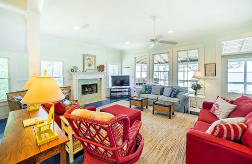 Perdido Beach House | Waterfront Perdido Beach House with Canoes and Kayaks!