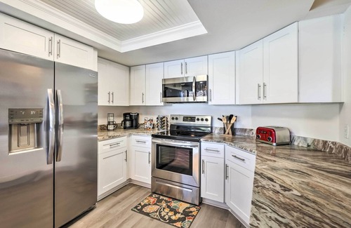 Regency Park House | Waterfront Port Richey House w/Heated Pool!
