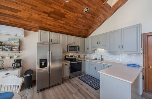 Gilbertsville House | Waterfront, private boat dock, gentle slope to the water, main lake views