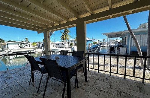Marathon House | Waterfront property located inMarathon next to Sombrero Beach and 7 mile bridge