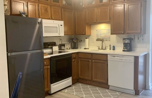 Palmetto Dunes Condo | 🌴Waterfront Relaxing Retreat Wonderful Views & Amenities!