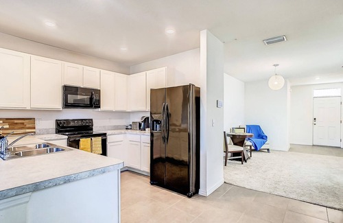 Sun City Center House | WATERFRONT relaxing home in a gated community