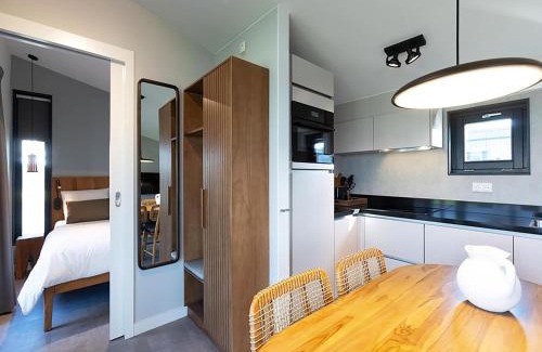 Delfstrahuizen House | Waterfront Retreat, Friesland