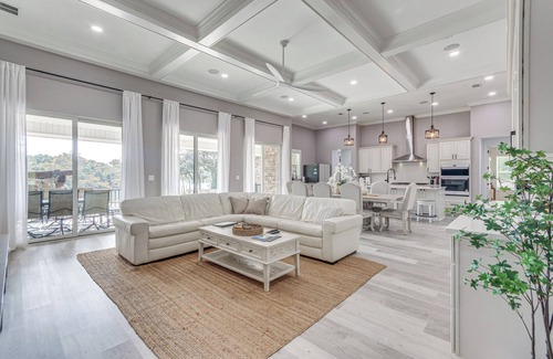 South Pensacola House | Waterfront Retreat w/Outdoor Oasis in Pensacola