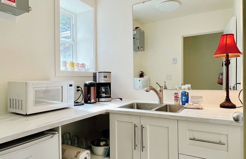 Gibsons House | Waterfront Room with Private Bath and Deck Near Marina, Private Beach Access