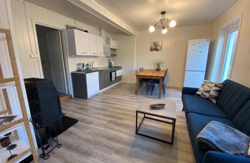 Torsken Apartment | Waterfront Senja 2
