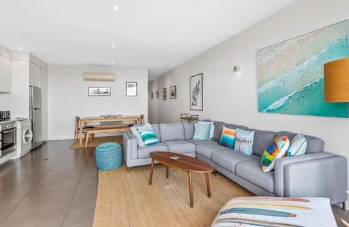 Lorne Apartment | Waterfront Seven - In the heart of Lorne