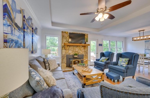 Lake Oconee House | Waterfront Sparta Home with Game Room and Fire Pit!