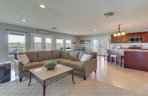 Spicewood House | Waterfront Spicewood Home: Deck, Fire Pit & Grill