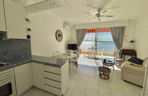 Le Ricanto Apartment | Waterfront studio, air conditioning, terrace, Wi-Fi included in Ajaccio