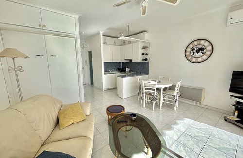 Le Ricanto Apartment | Waterfront studio, air conditioning, terrace, Wi-Fi included in Ajaccio