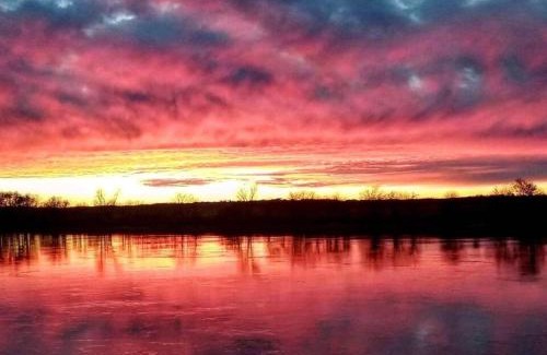 St. Joseph House | Waterfront Sunset Cabin with Patio and Firepit 2 bdrm