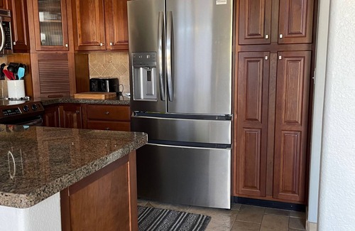 The Islands House | Waterfront Townhouse in Gilbert