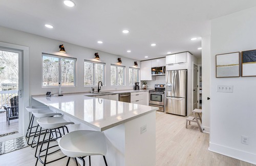 Troy House | Waterfront Troy Home w/Private Boat Dock!