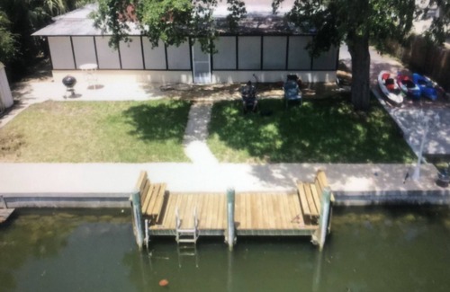 Weeki Wachee Gardens House | Waterfront!Boat Dock,ramp, kayaks, SUP, Easy gulf access, fishing, scallops