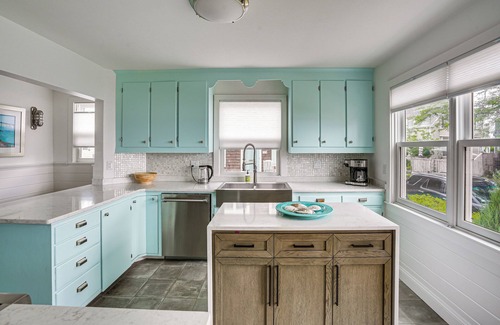 Marblehead House | Waterfront Views: Historic Marblehead Home