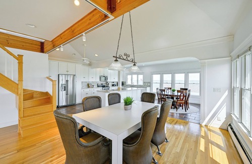 West Hampton Dunes House | Waterfront Westhampton Haven: Pool & Private Beach
