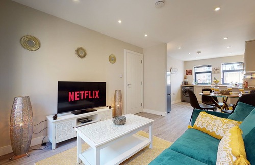 Chatham Apartment | Waterfront Way Luxury Apartments, Flat 1