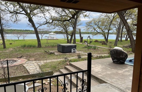 StarCrest Estates House | Waterfront Wildlife Cottage with Fishing Dock and Hot Tub