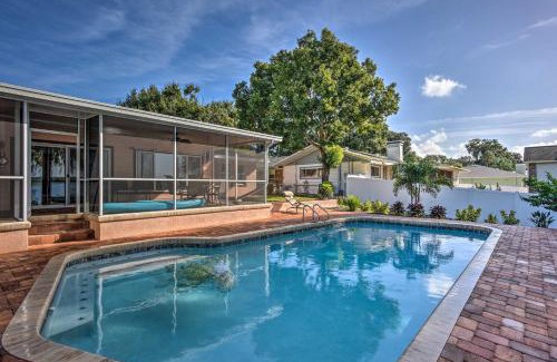 Winter Haven House | Waterfront Winter Haven Home with Dock and Hot Tub!
