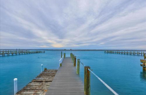 Chincoteague House | Waterfront Wonder