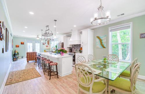 Elberta House | Waterfront Wolf Bay Home with Private Boathouse!