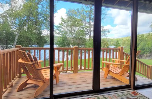 Saranac Lake House | Waterfront, Woods, Dock, Privacy, Pet-Friendly, Sleeps 8